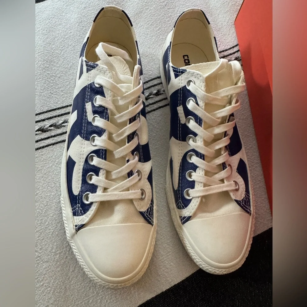 Converse Mens White and Blue Sneakers size 10 - Picture 7 of 8